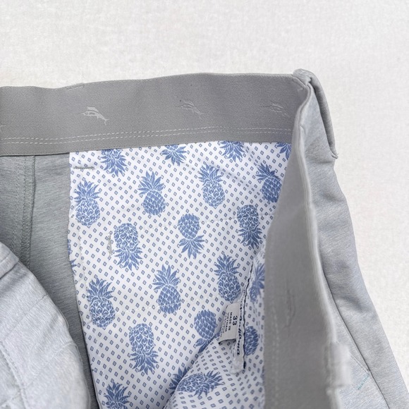 Tommy Bahama Shorts Mens Size 33 Gray Stretch Performance Casual Vacation Resort - Picture 5 of 9